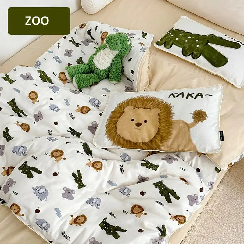 Le Caneton 3-Piece Bedding Set for Kids & Toddlers with Colorful Prints and Contrast Piping