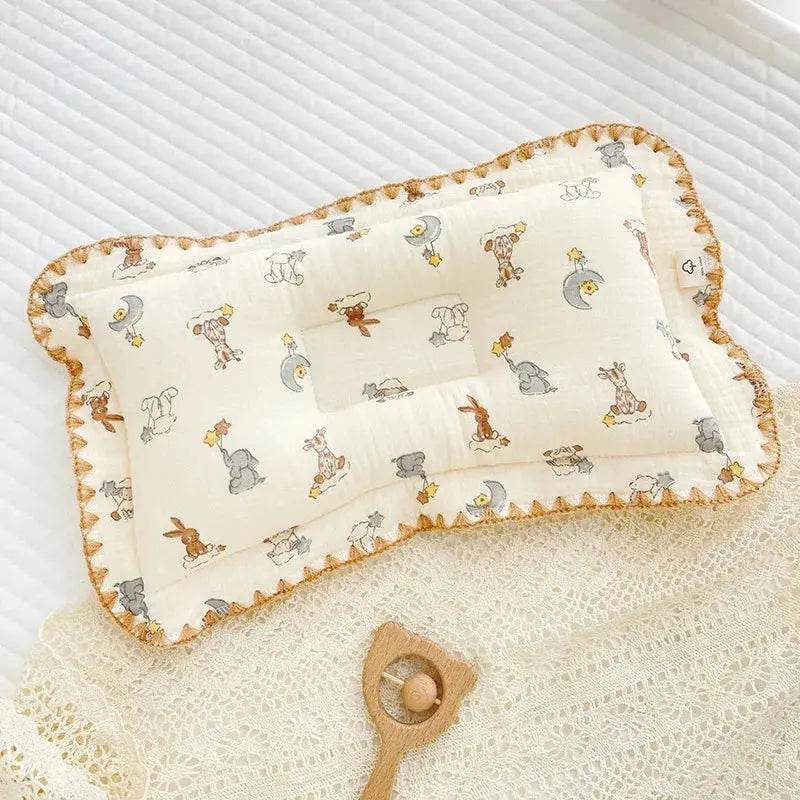 Le Caneton Baby & Toddler Pillow Made of Soft Muslin