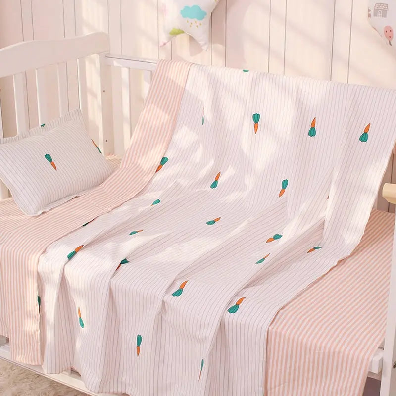 Cotton Baby Beddings Set with Creative Cartoon Print