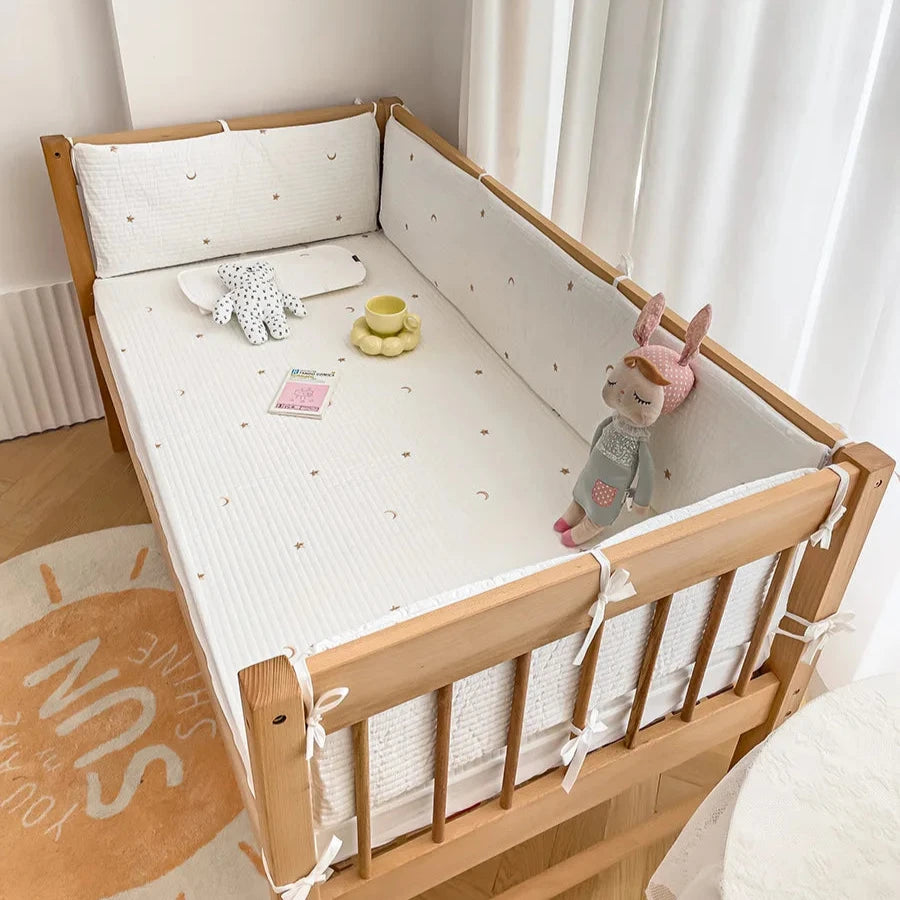 Crib bedding set