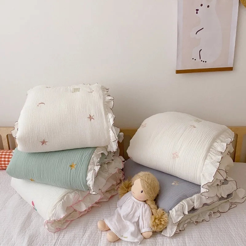 Le Caneton Ruched Muslin Blanket for Toddlers with Lovely Embroidery