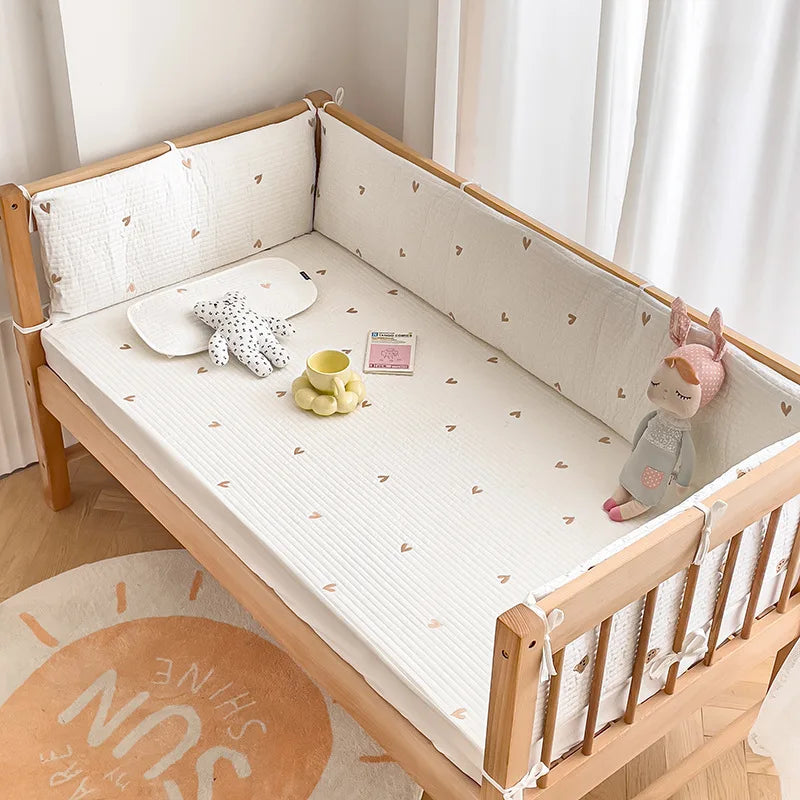 Crib bedding set