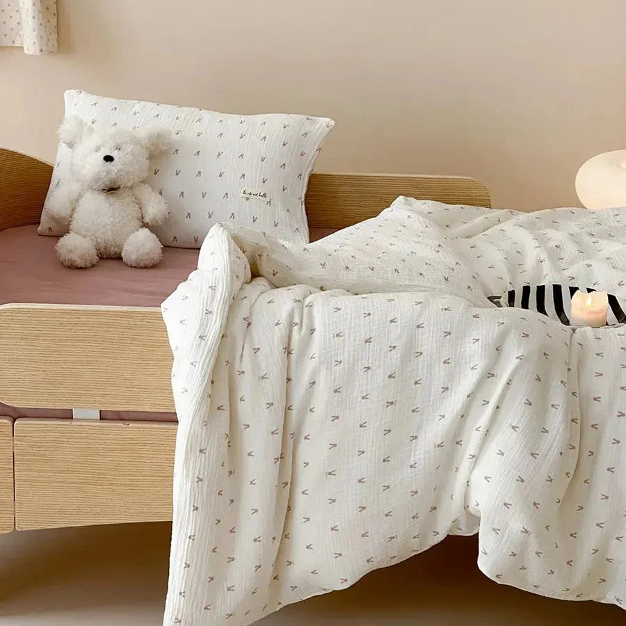 Le Caneton Soft Muslin Bedding Set for Toddlers with Charming Prints