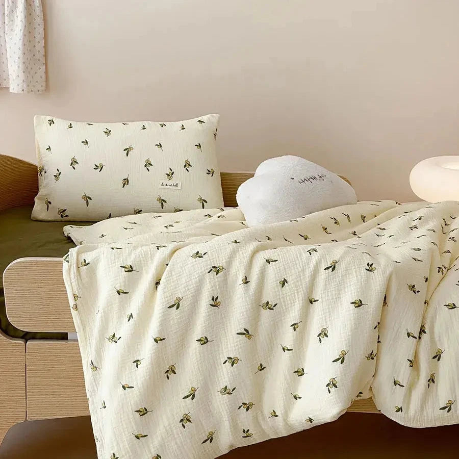 Le Caneton Soft Muslin Bedding Set for Toddlers with Charming Prints