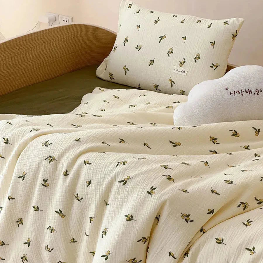 Le Caneton Soft Muslin Bedding Set for Toddlers with Charming Prints