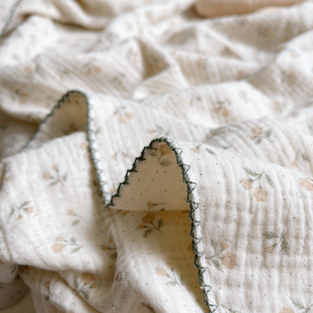 Baby Swaddling Blanket with Floral Prints