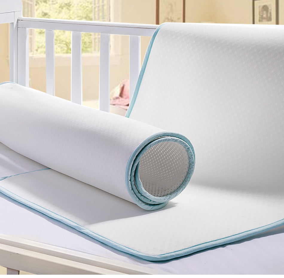 Breathable & Absorbent Cooling Mat for Baby Crib