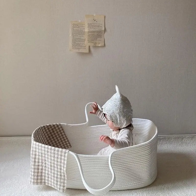 Portable Newborn Sleeping Basket