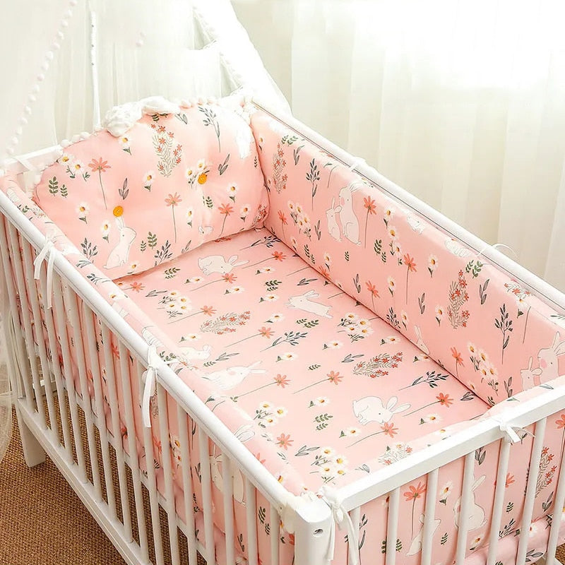 Soft Cotton 5-Pieces Baby Crib Set: 1x Crib Sheet and 4x Crib Protectors