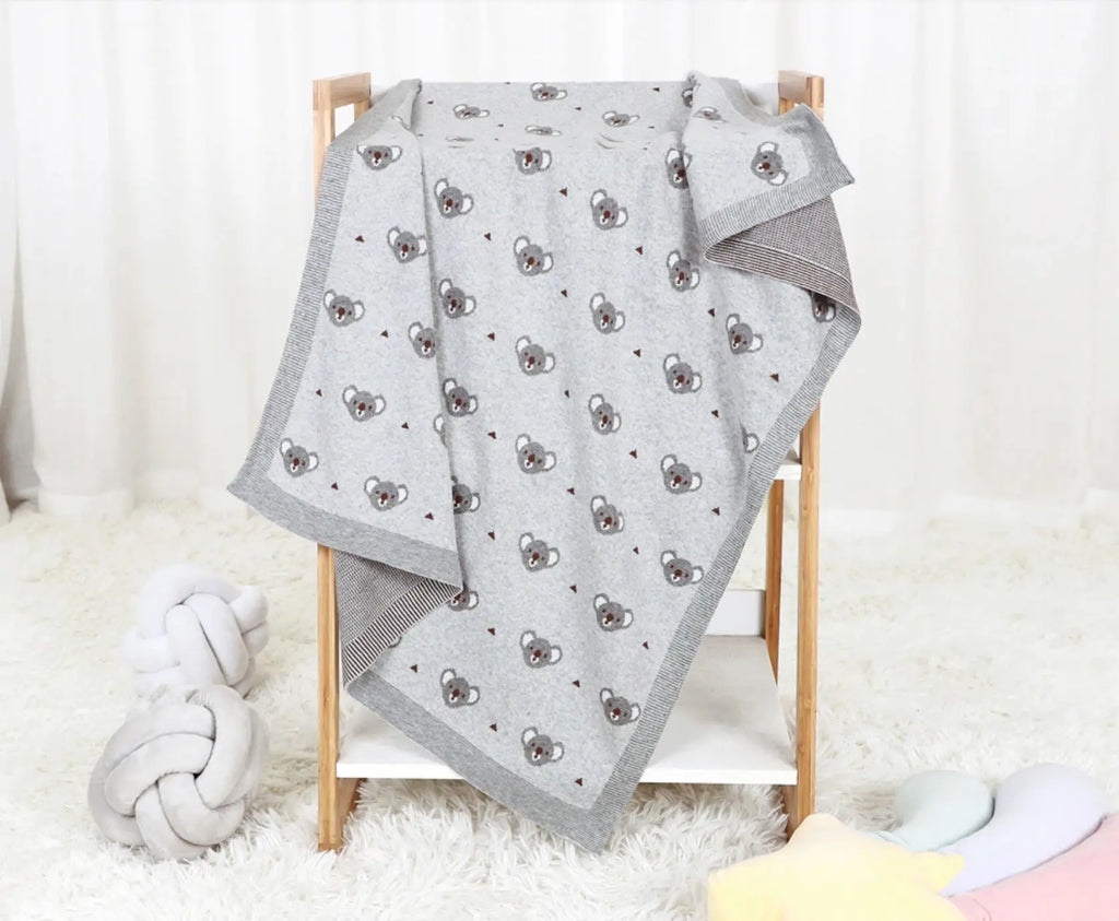 Soft Cotton Baby Blanket with Panda Pattern